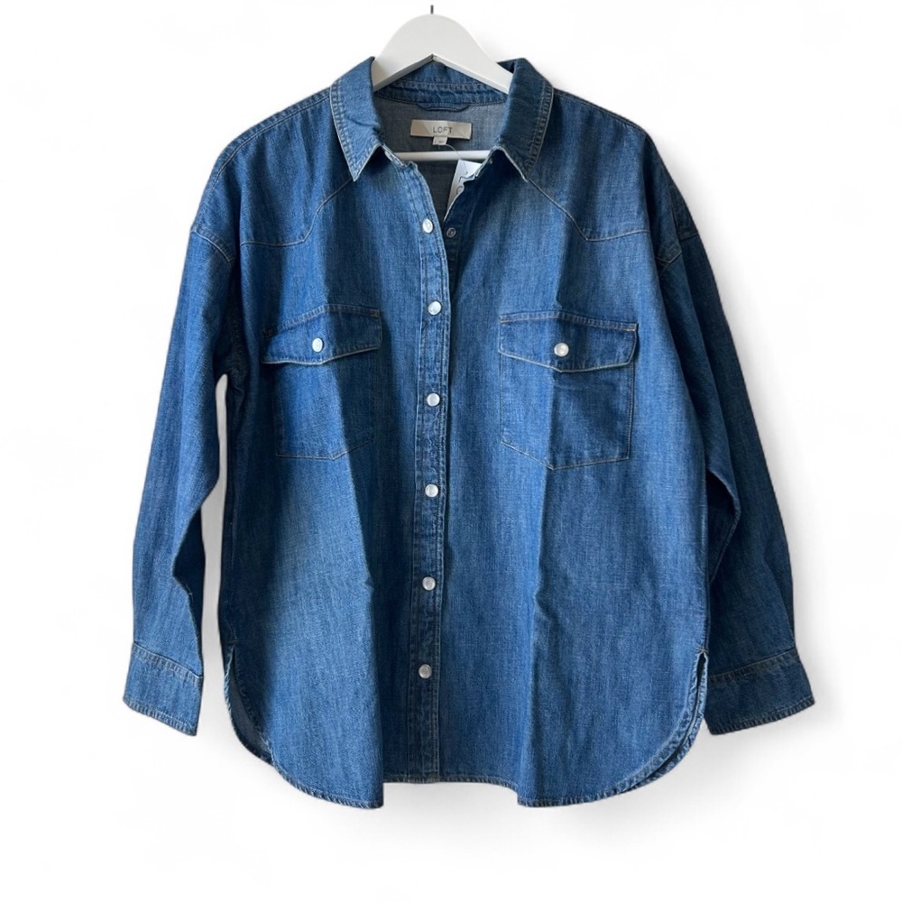 Loft Denim Pearl Snap Button Down Shirt Blue Size L Retro Classic Modern Casual